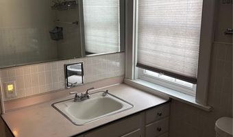 4506 F St, Amana, IA 52203