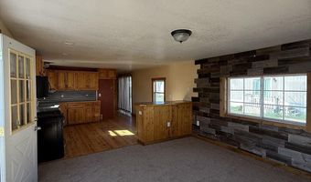 507 DALLAS Rd, Cheyenne, WY 82007