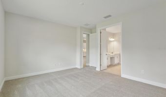 5178 EVERLONG Dr, Apollo Beach, FL 33572