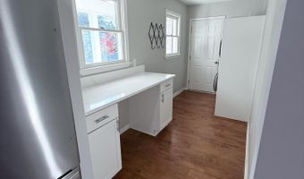 30 Barnwell Dr, Beaufort, SC 29907