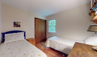 45 N Nabby Rd, Danbury, CT 06811