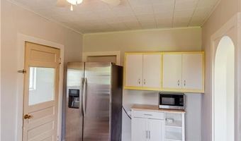 713 N 13 St, Atchison, KS 66002