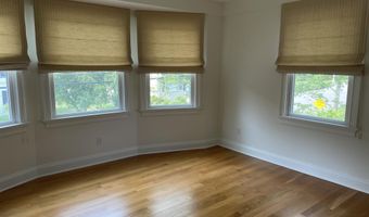 34 Suburban Ave, Cos Cob, CT 06807