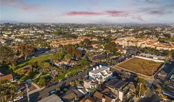 2677 Garfield St, Carlsbad, CA 92008