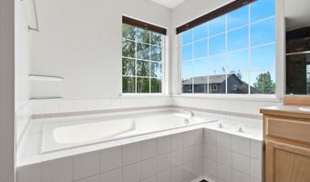 9070 Cathedral Pl, Anchorage, AK 99507