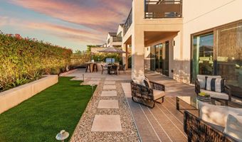 13722 Canyon Loop Trl, San Diego, CA 92130