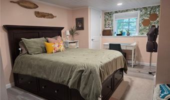 351 Shippeetown Rd, East Greenwich, RI 02818