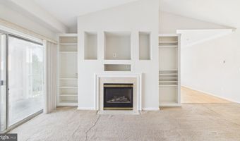 20920 CEDARPOST Sq 300, Ashburn, VA 20147