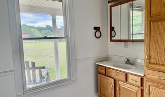 260 Putter Ln, Beattyville, KY 41311