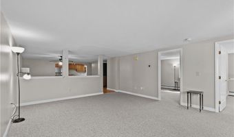 66 Girard Ave 401, Newport, RI 02840