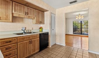 510 HILLSIDE Dr, Auburndale, FL 33823