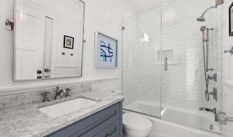 5 NINTH, Beach Haven, NJ 08008