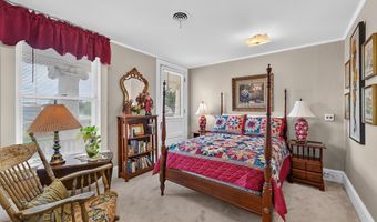 12 Dyal St, Baxley, GA 31513