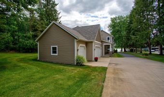 3235 Lakeview Dr, Allegan, MI 49010