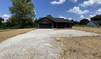 16 Trinton Ave, Bedford, IN 47421