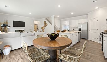 3863 DONETTA Dr, Atlanta, GA 30349