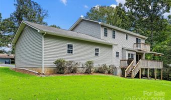 6 Oak Grove Rd, Arden, NC 28704