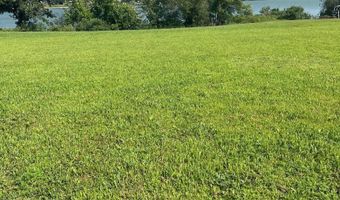 640 W Lake St, Avoca, MN 56114