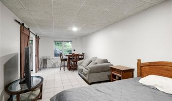 516 Philadelphia Ln, Woodstock, GA 30189