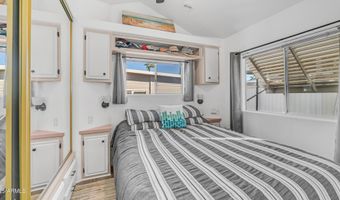 181 MINESHAFT Dr, Apache Junction, AZ 85119