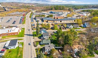 157 Riverside Dr, Augusta, ME 04330