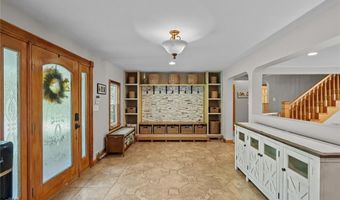 151 Old Jenckes Hill Rd, Lincoln, RI 02865