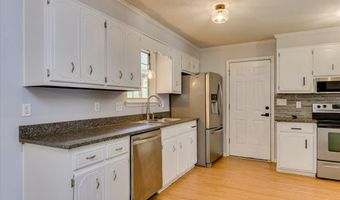 218 Dunovant Ct SW, Aiken, SC 29803