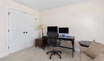 9 Scarlett Way, Cranston, RI 02921