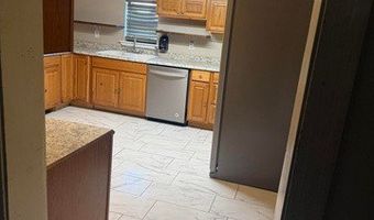 1213 W Dallas Ave, Artesia, NM 88210