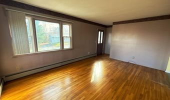 131 Berlin St, Barre, VT 05641