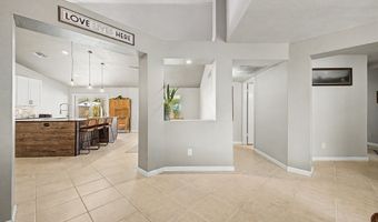 5620 W FRYE Rd, Chandler, AZ 85226