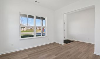 8097 Wesleyan Dr, Avon, IN 46123