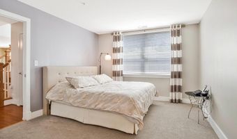 66 FRANKLIN St #20, Annapolis, MD 21401