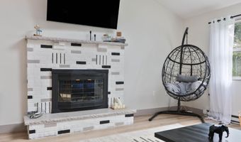 271 N Shore Dr, Albrightsville, PA 18210