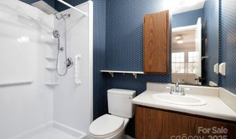 38 Wildwood Ave, Asheville, NC 28804