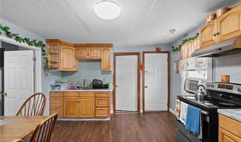 14 Parker St, Central Falls, RI 02863