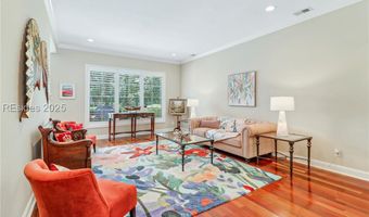 7 Greenwood Dr, Bluffton, SC 29910