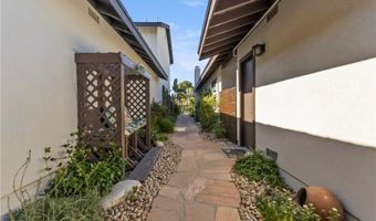 30749 Canwood St, Agoura Hills, CA 91301
