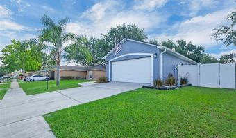 124 EAGLE POINT Blvd, Auburndale, FL 33823