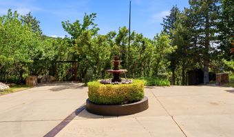 1501 E MAPLE HILLS Dr S, Bountiful, UT 84010