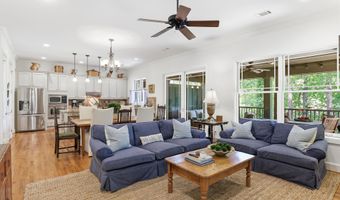 276 Ledges Trl, Alexander City, AL 35010