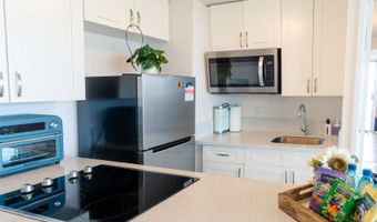 445 Seaside Ave 2921, Honolulu, HI 96815