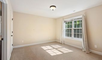 8620 Forester Ln, Apex, NC 27539