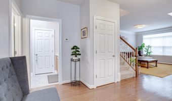 25184 CRESTED WHEAT Dr, Aldie, VA 20105