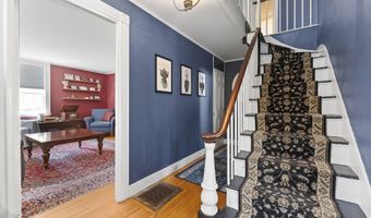 141 Centre St, Bath, ME 04530