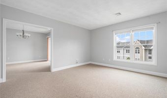 200 Roger Williams Ave 417, East Providence, RI 02916