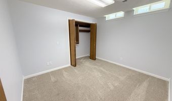 753 N Bramerton St, Andover, KS 67002