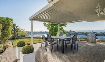 7051 E Scenic Cir, Anaheim, CA 92807