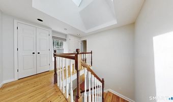 285 Wooding Hill Rd, Bethany, CT 06524