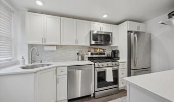367 W SALAIGNAC St, Philadelphia, PA 19128